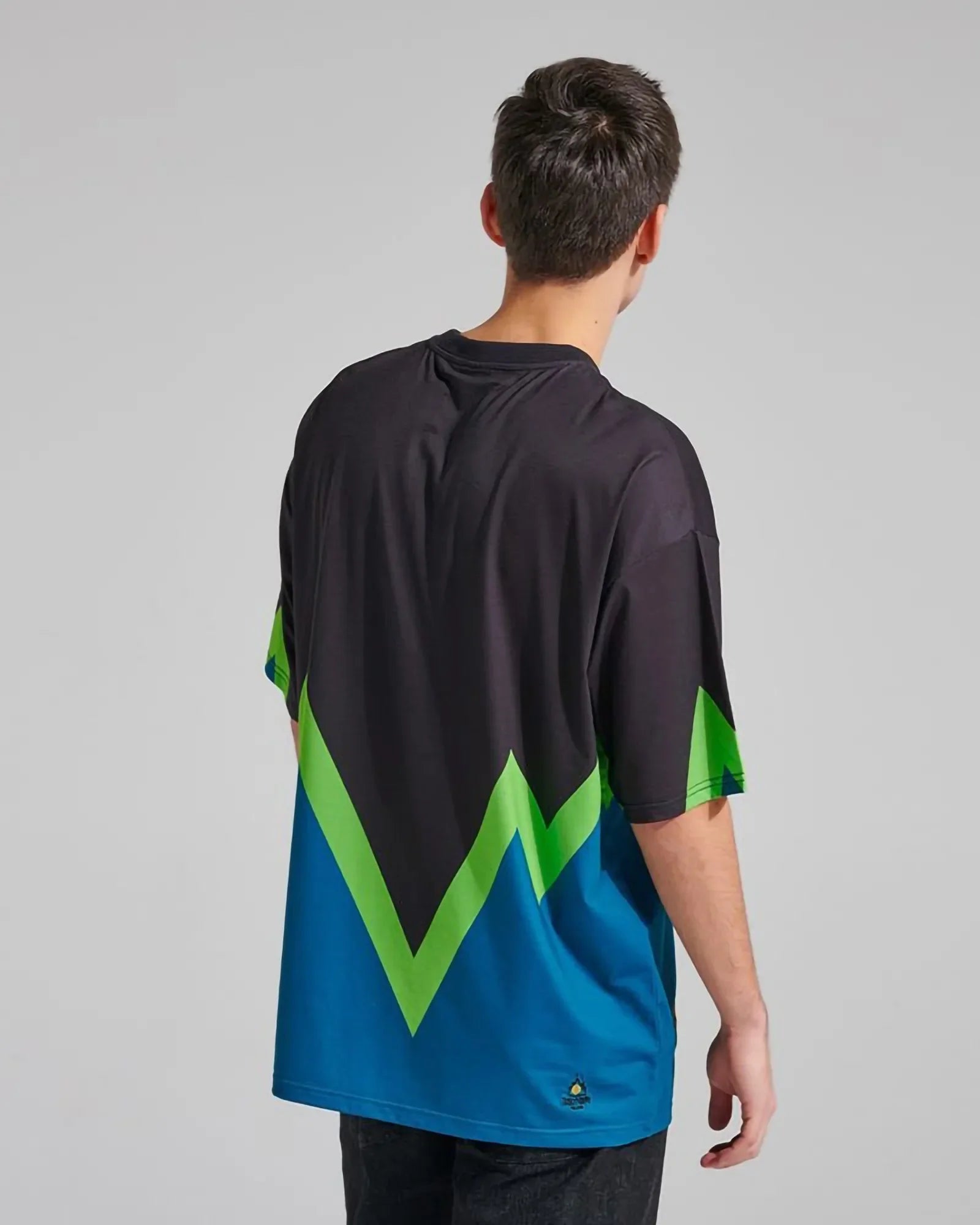 Dolly Noire Bench Duomo Rovesciato Black Green Tee