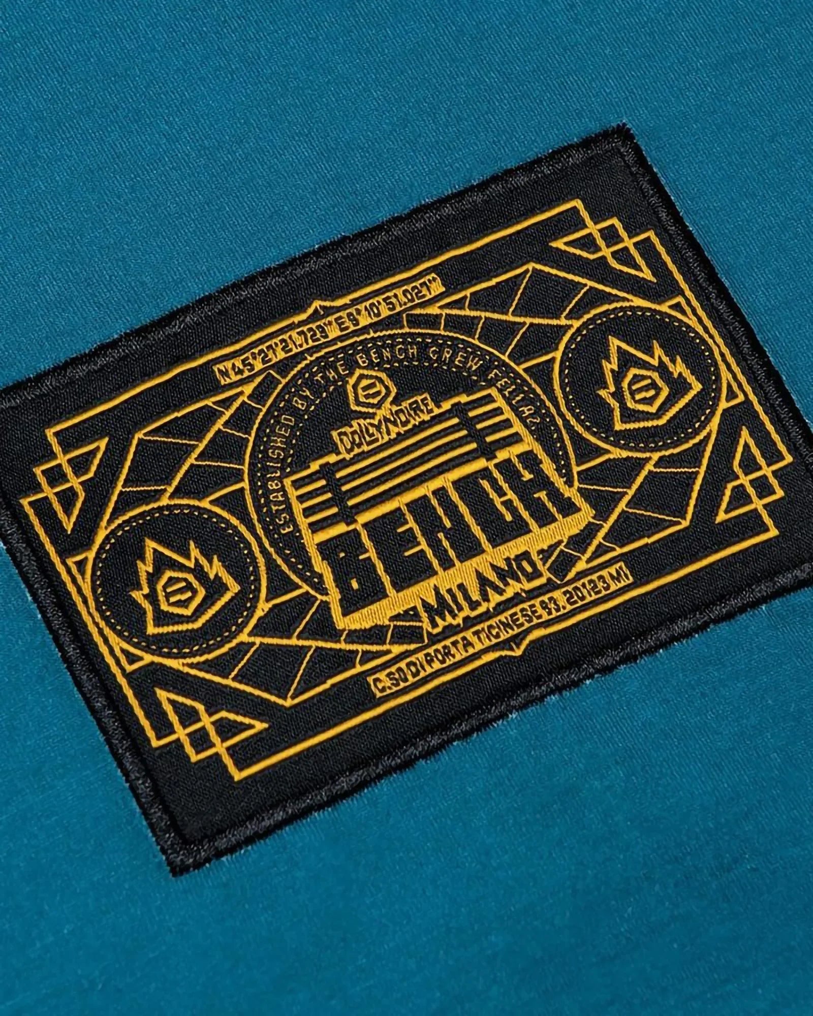 Dolly Noire Bench Duomo Rovesciato Black Green Tee