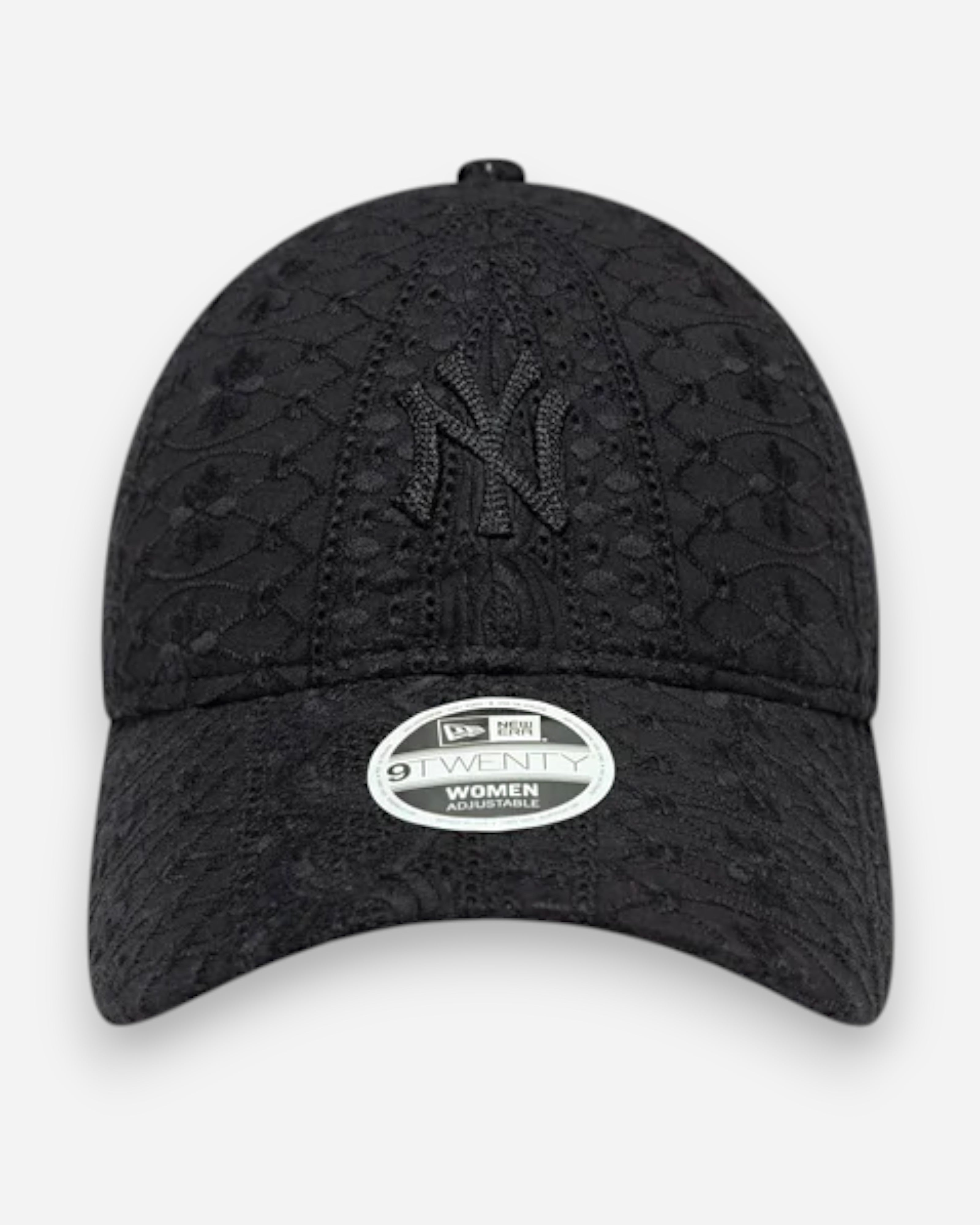 9TWENTY New York Yankees Womens MLB Broderie Adjustable Cap Black