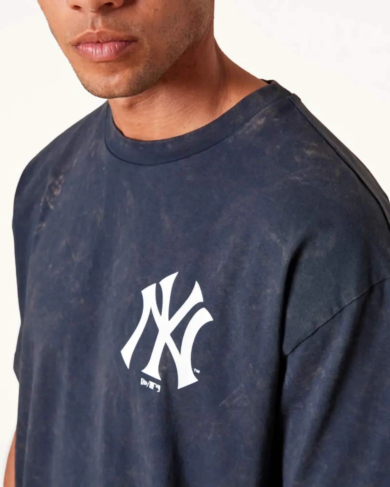 New Era Mlb Ny Yankees Logo Washed Pack Oversize Tee Navy Blue