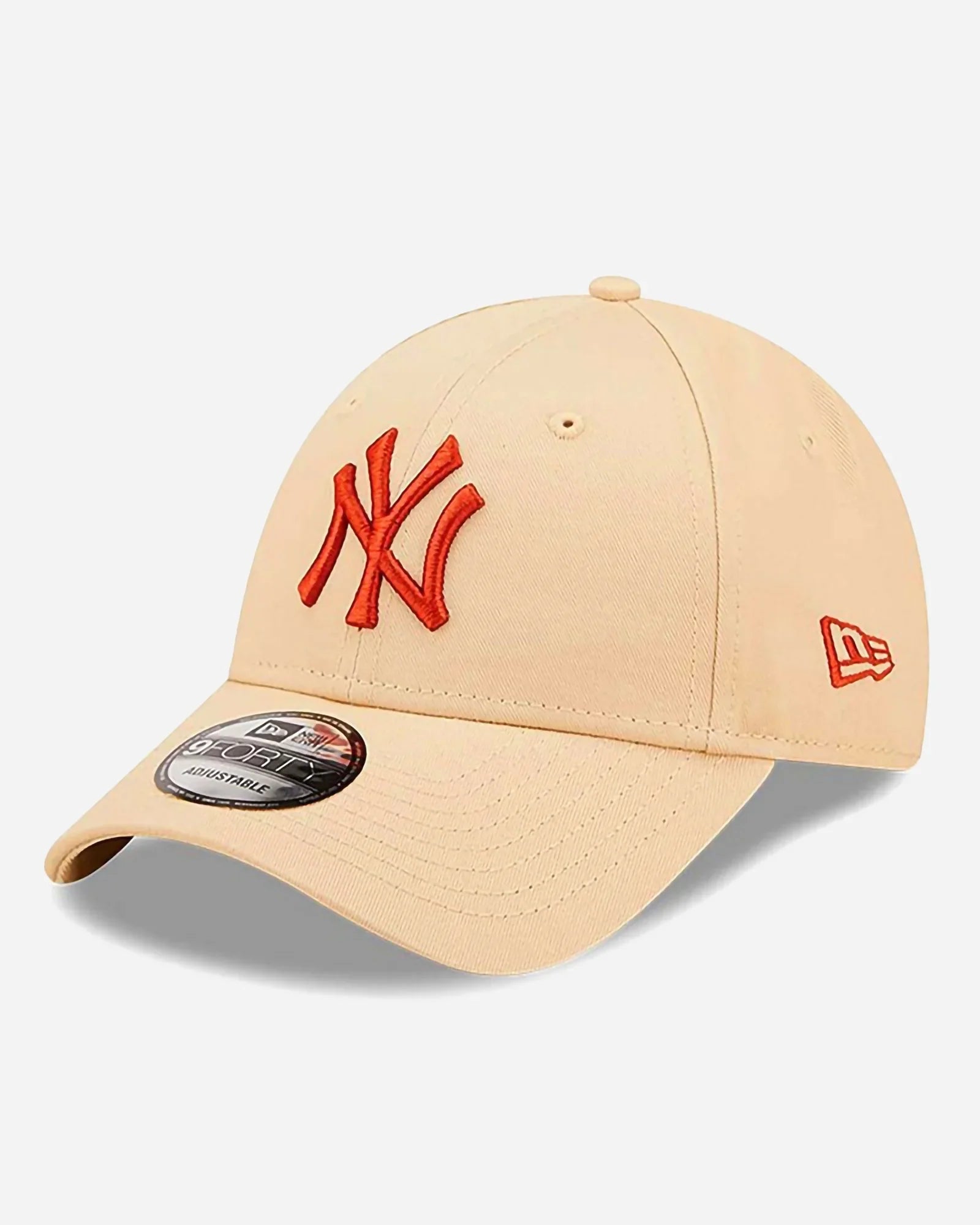 New Era 9forty New York Yankees League Essential Cream / Maroon