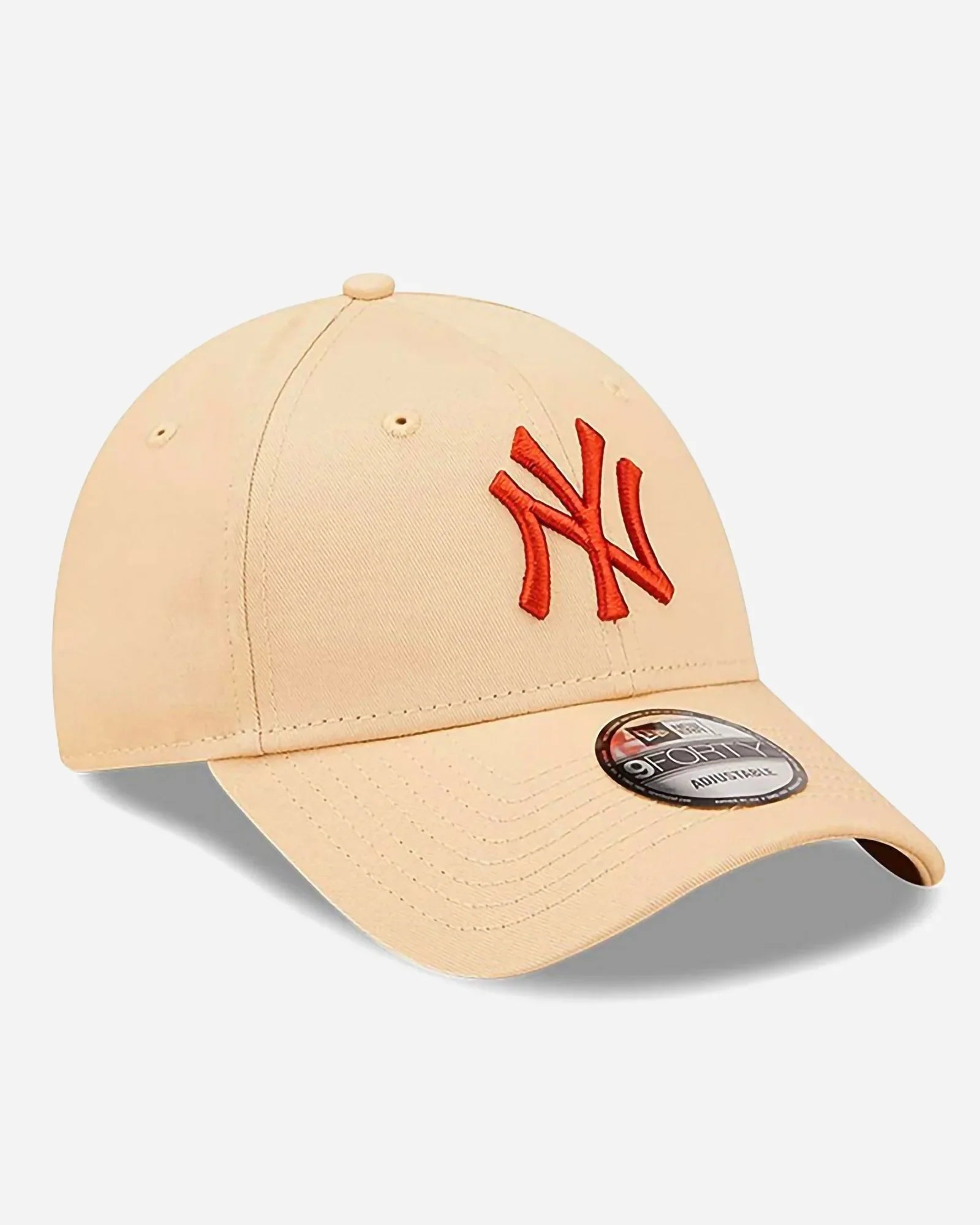 New Era 9forty New York Yankees League Essential Cream / Maroon