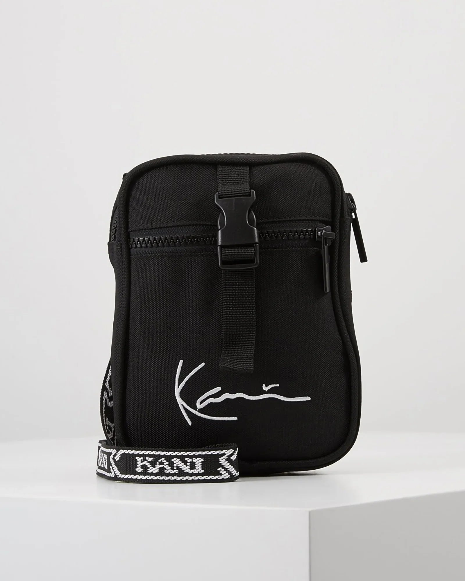 Karl Kani Kk Signature Tape Messenger Bag Black