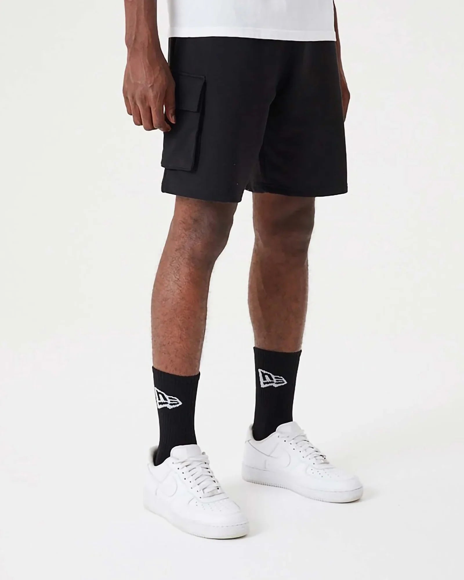 New Era Essential Cargo Shorts Black