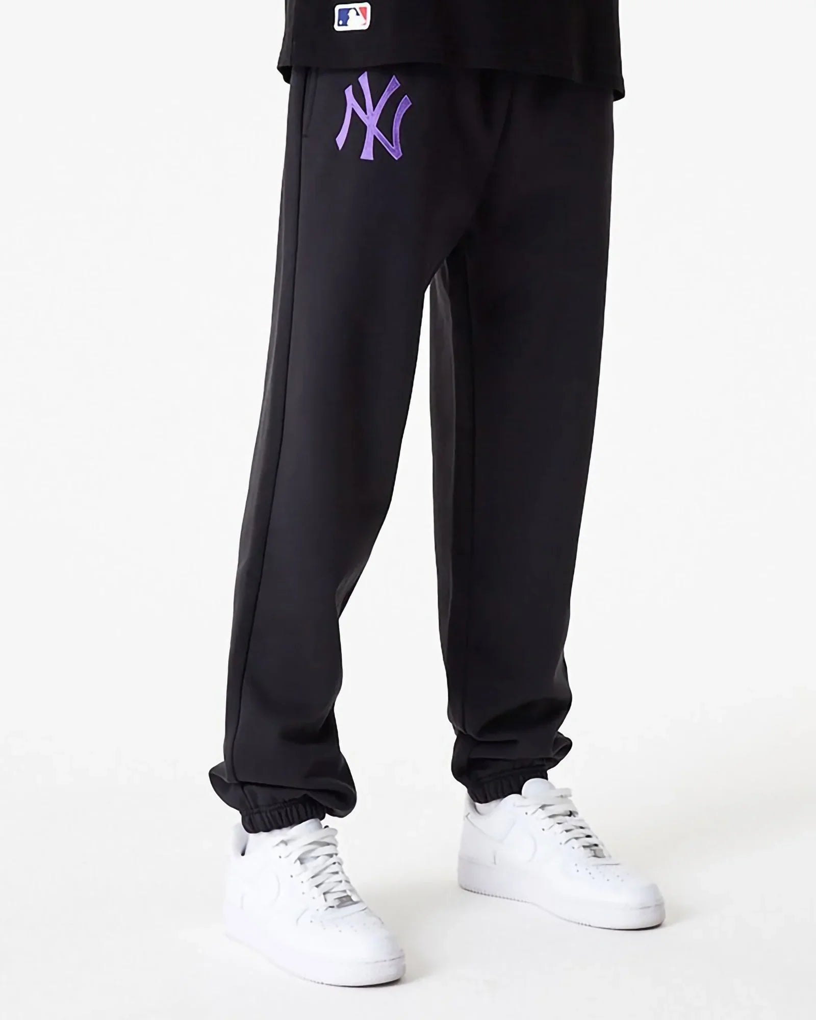 New Era Essential Jogger Ny Yankees Black / Purple