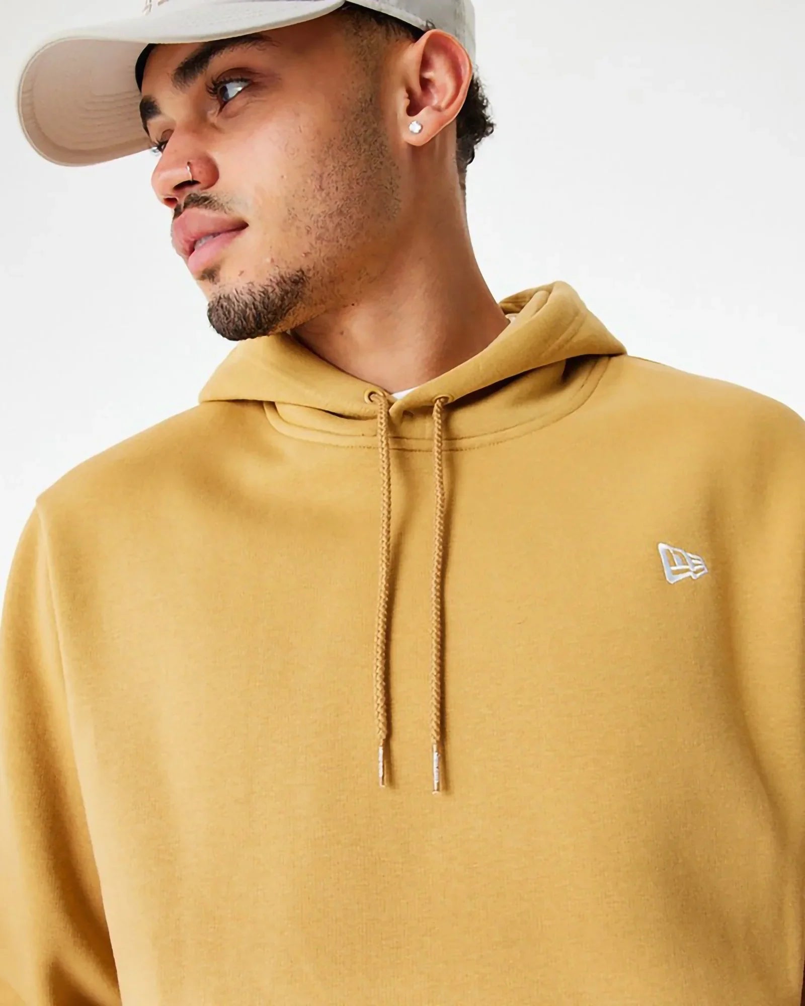 New Era Essentials Flag Hoody Light Brown