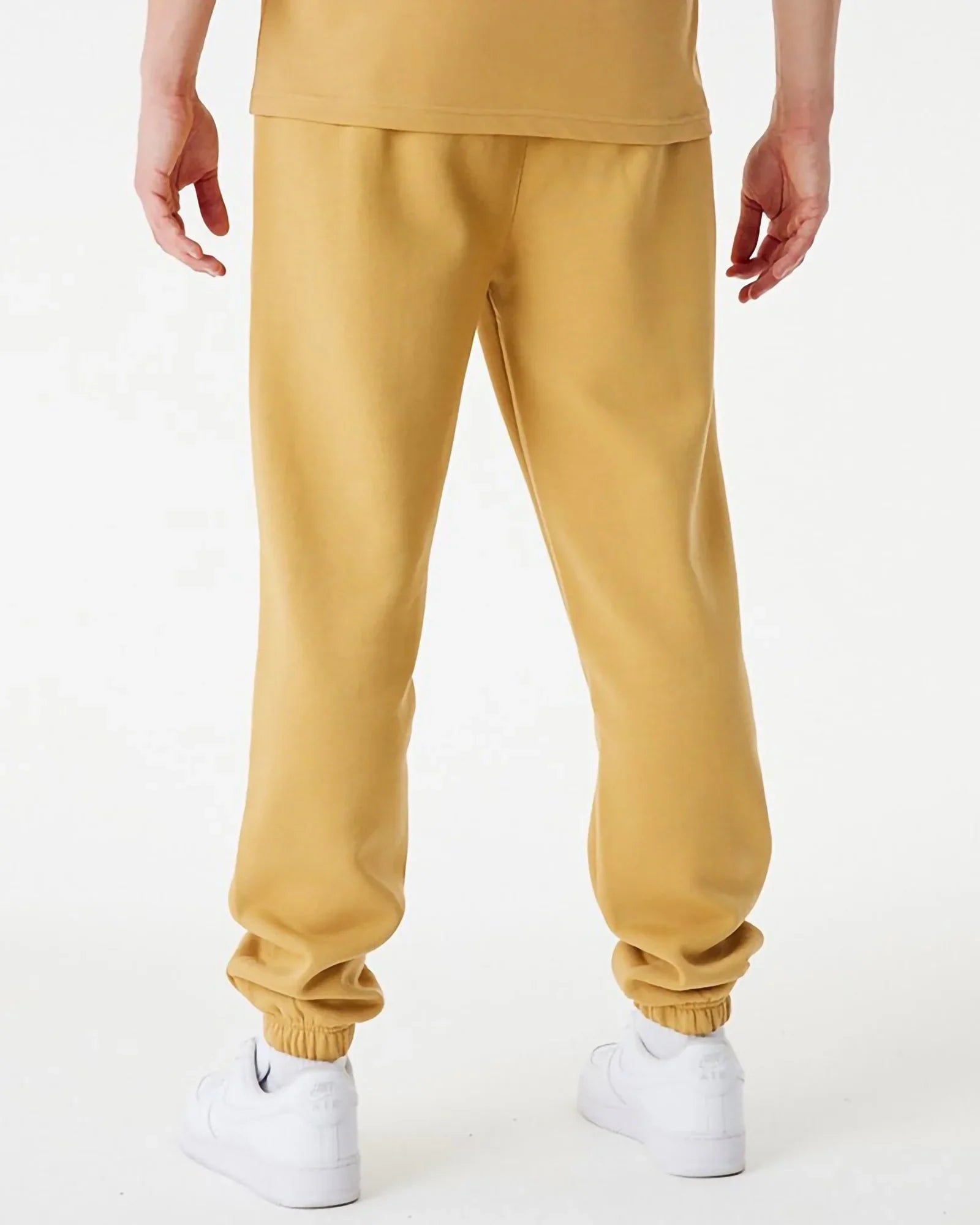 New Era Essentials Slim Jogger Light Brown