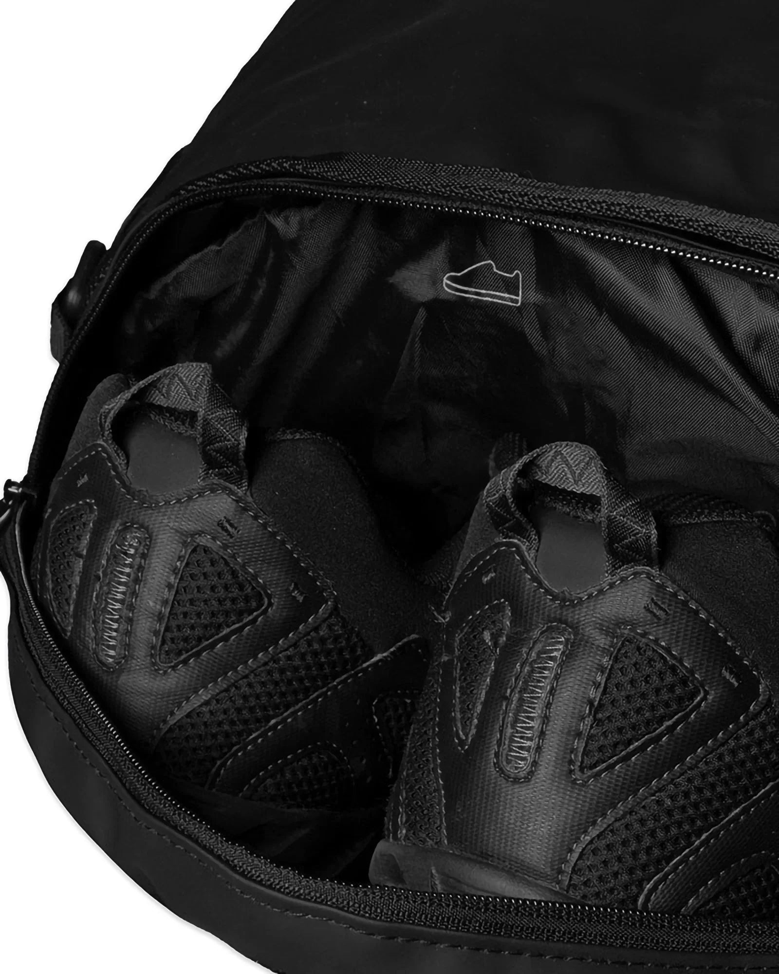 Dolly Noire Duffle Pro Black