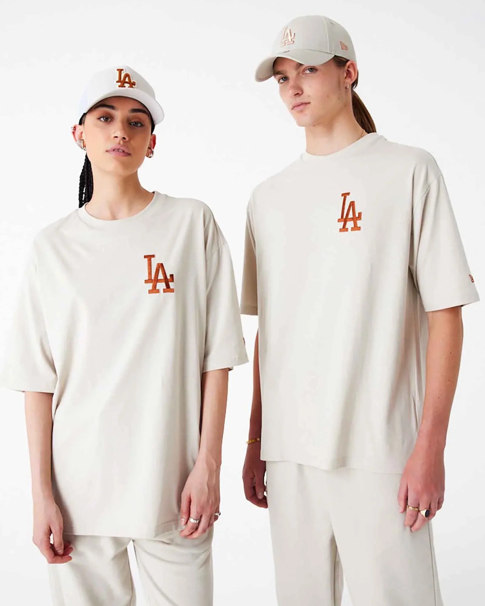 New Era La Dodgers League Essential T-shirt Oversize Panna