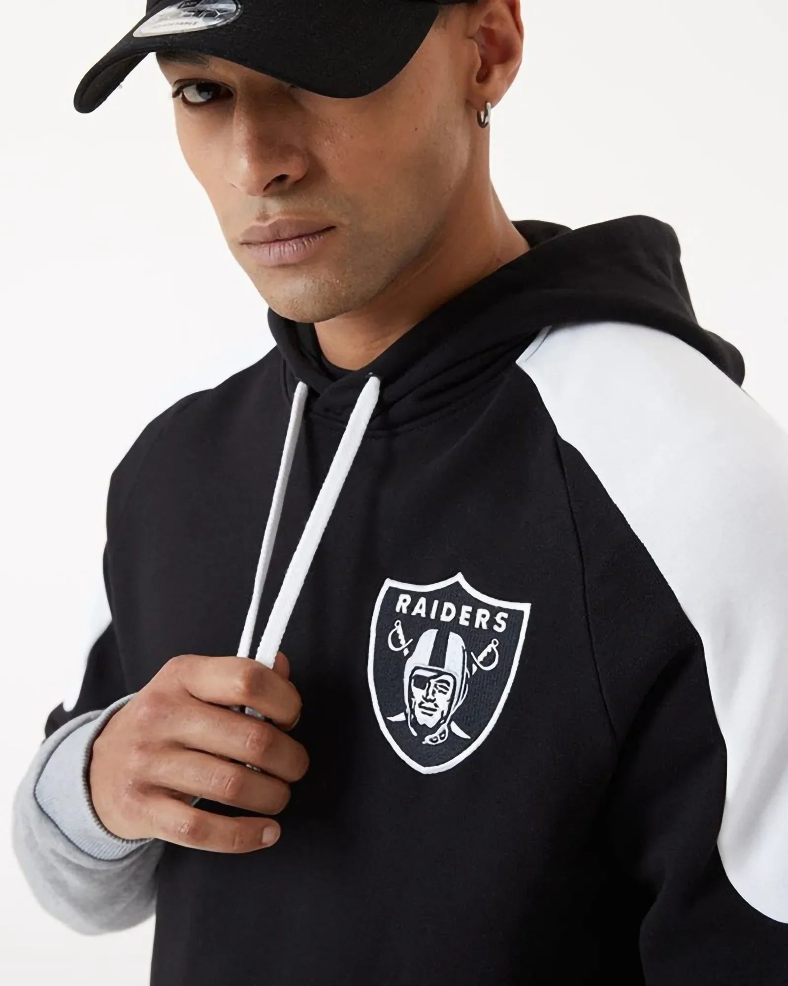 New Era Contrast Panel Hoodie Las Vegas Raiders