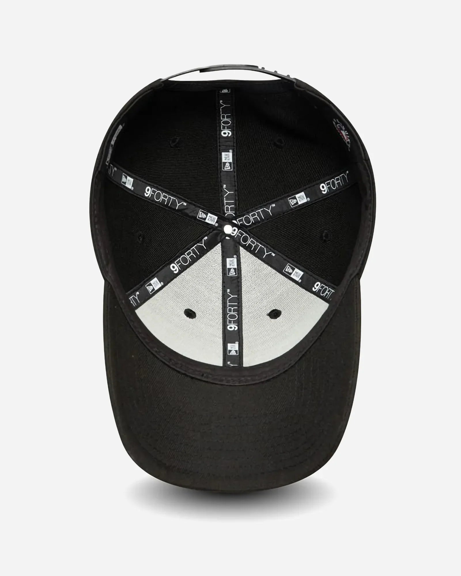 New Era 9forty New York Yankees Repreve Team Contrast Black