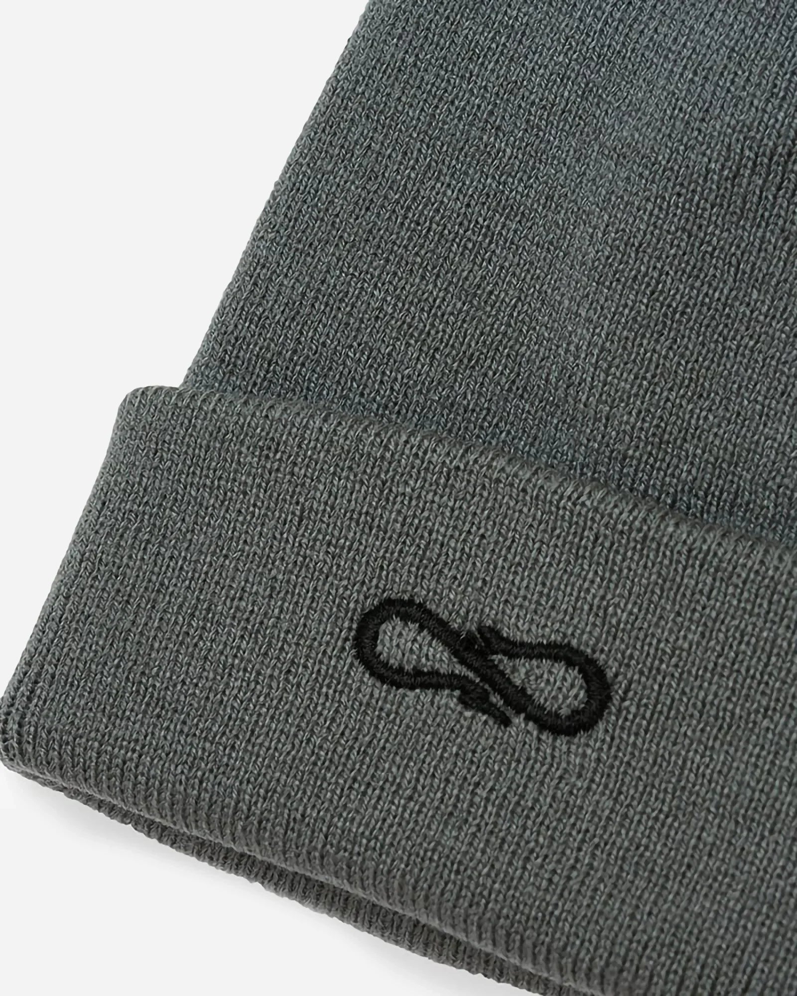 Propaganda Label Beanie Grey