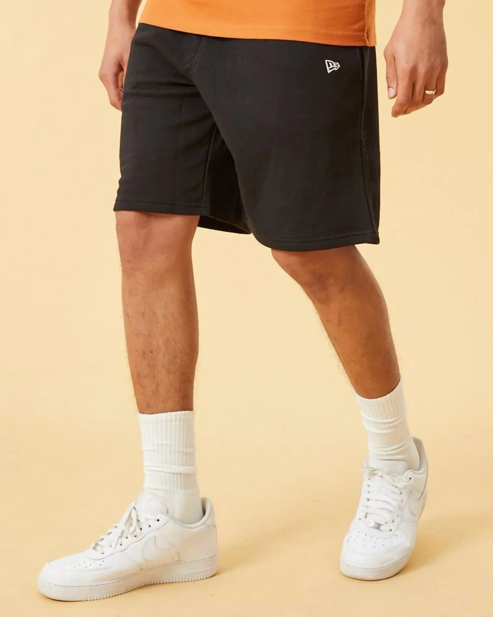 New Era Essential Shorts Black