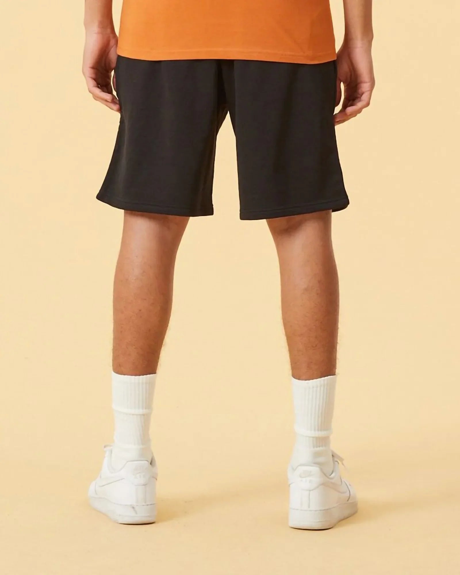 New Era Essential Shorts Black