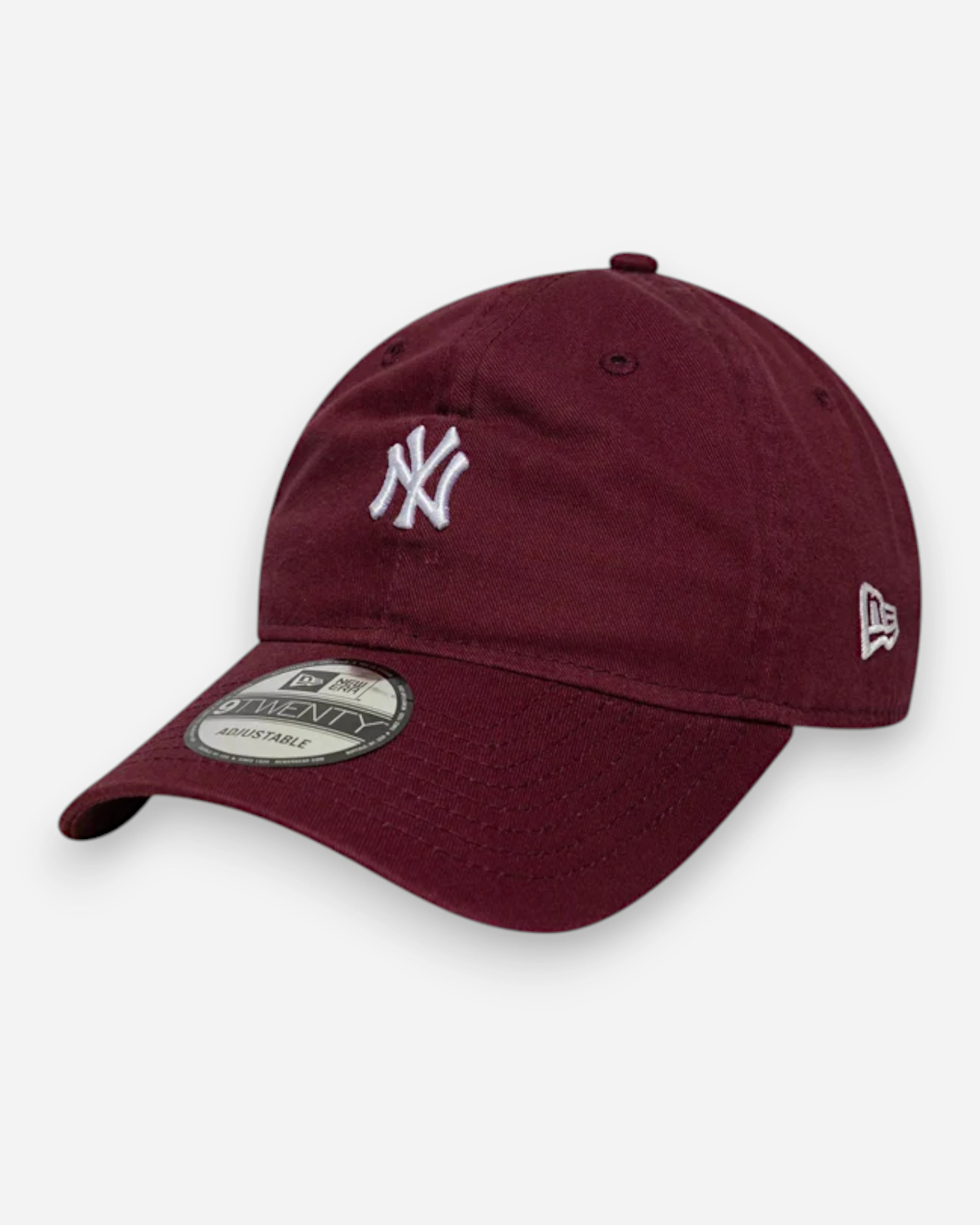 9FORTY New York Yankees MLB Mini Logo Adjustable Dark Red