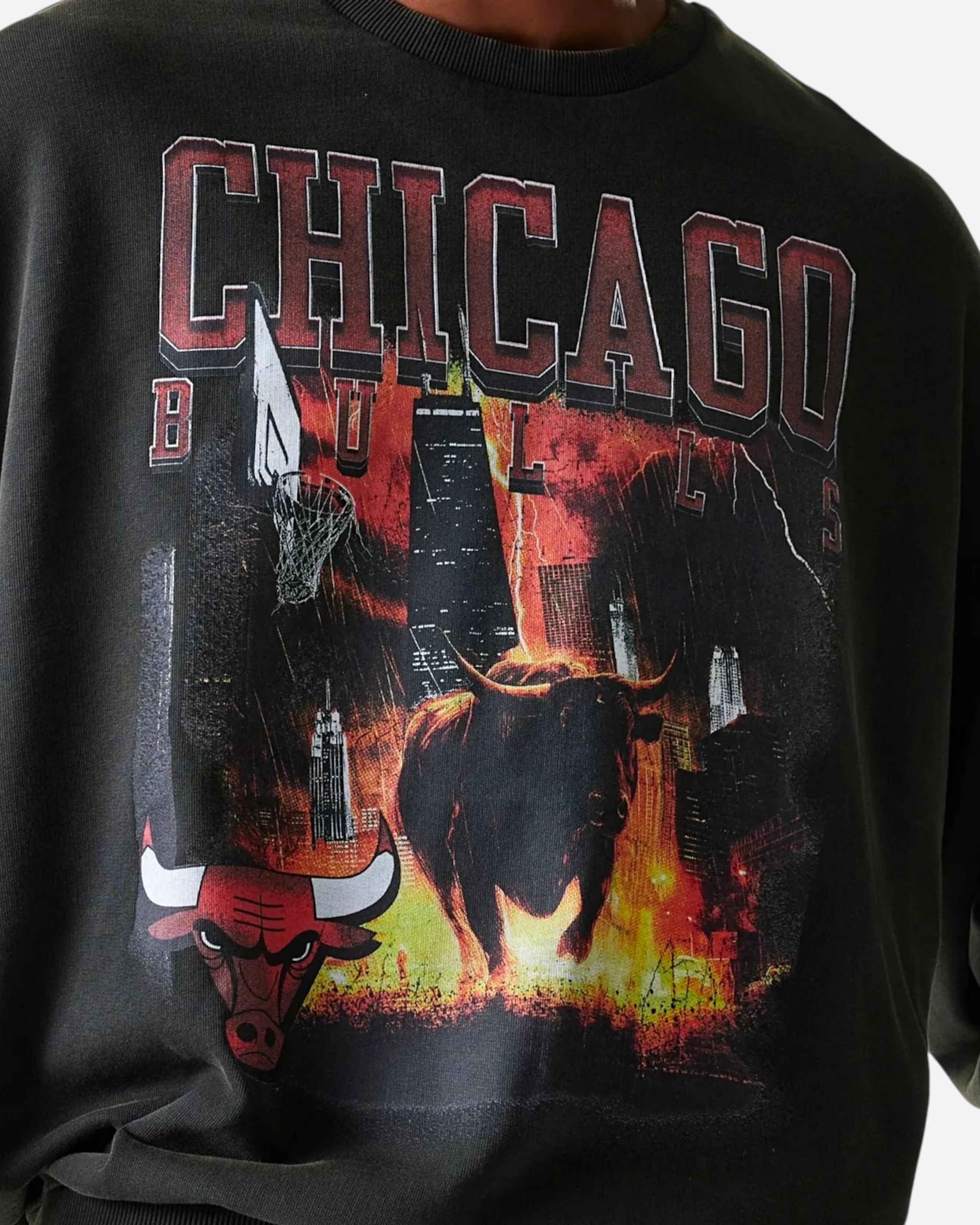 Oversized Chicago Bulls NBA Washed Graphic Sweatshirt