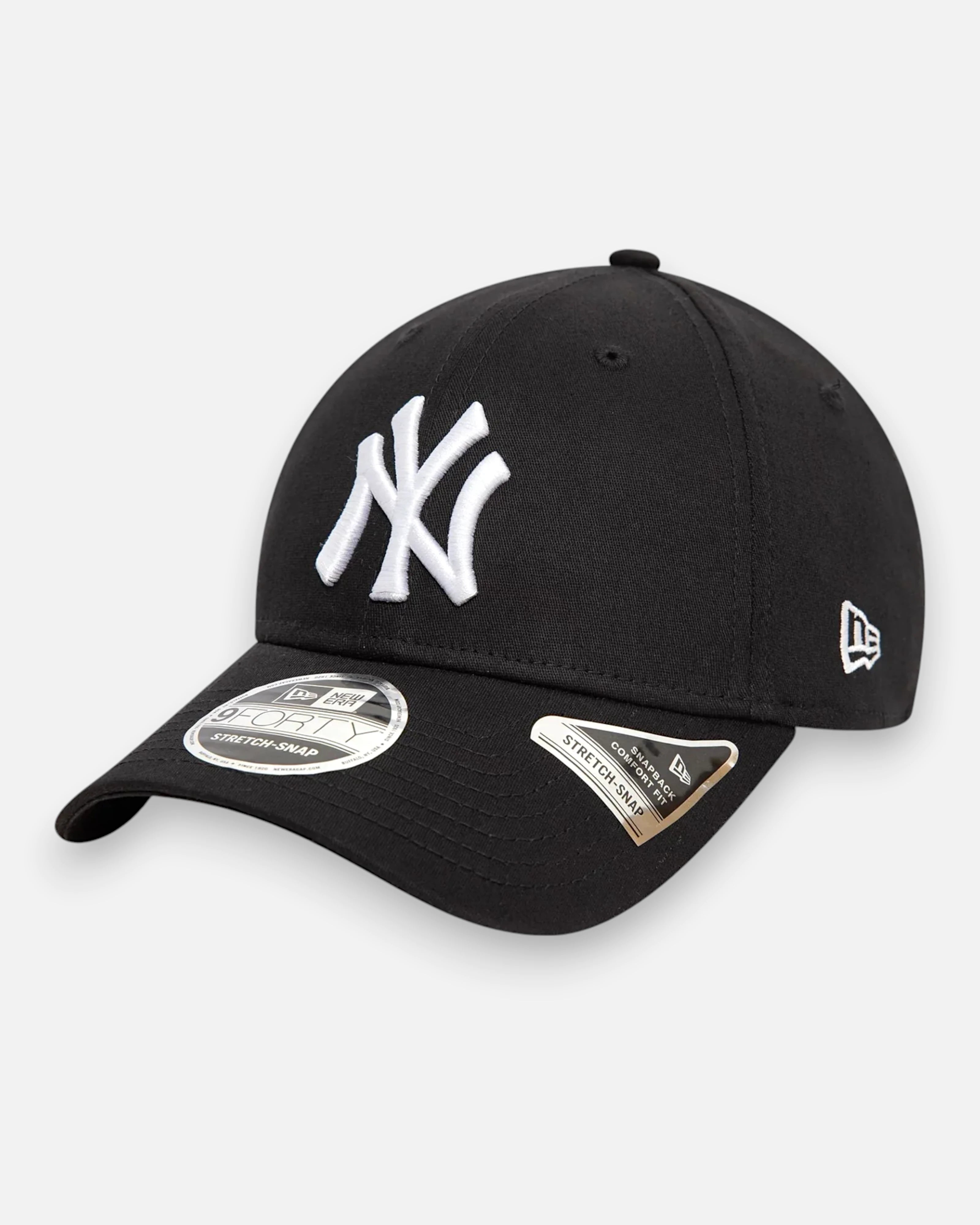 9FORTY New York Yankees MLB Stretch Snap Black and White