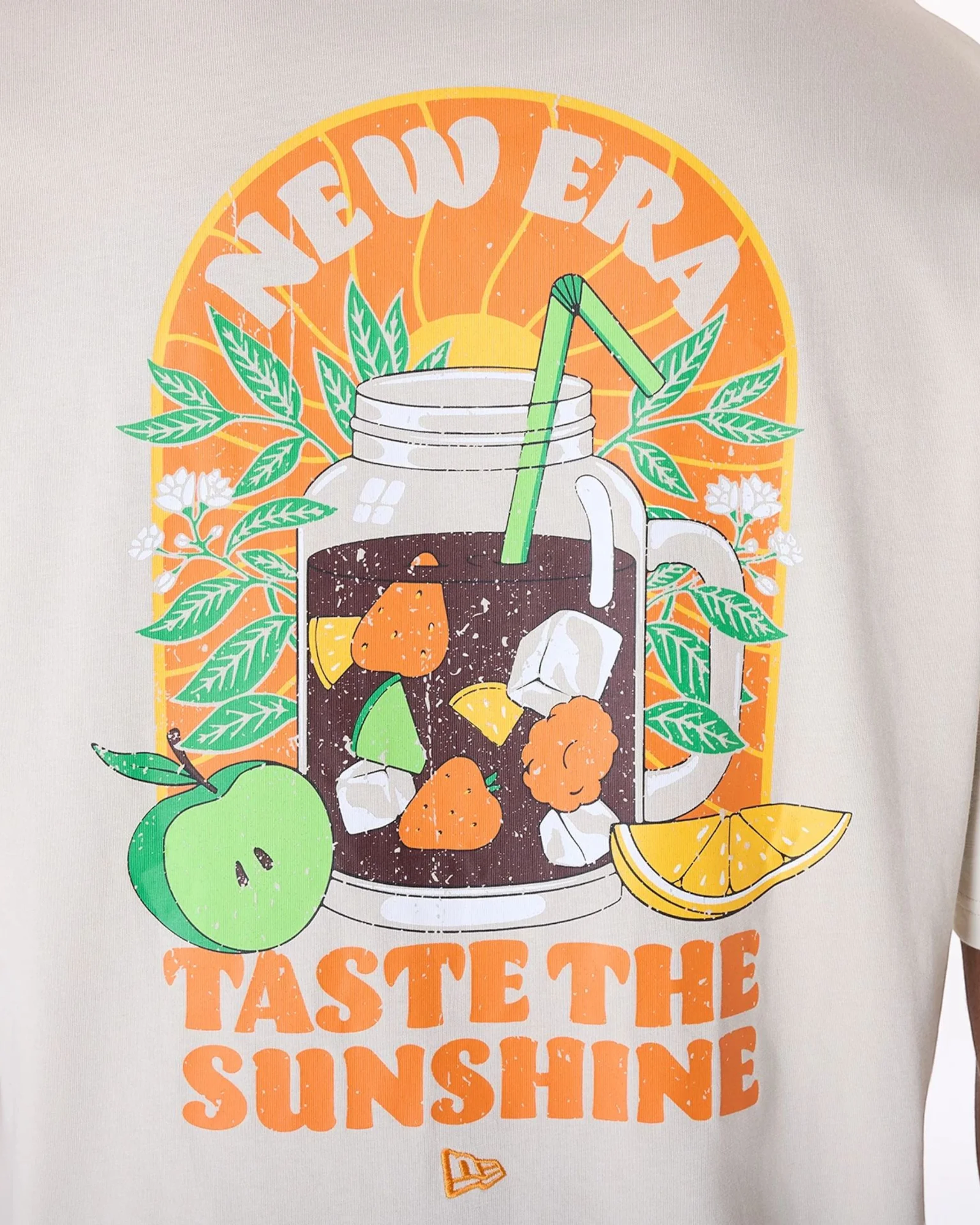 New Era T-Shirt Oversize Drink Graphic Stone