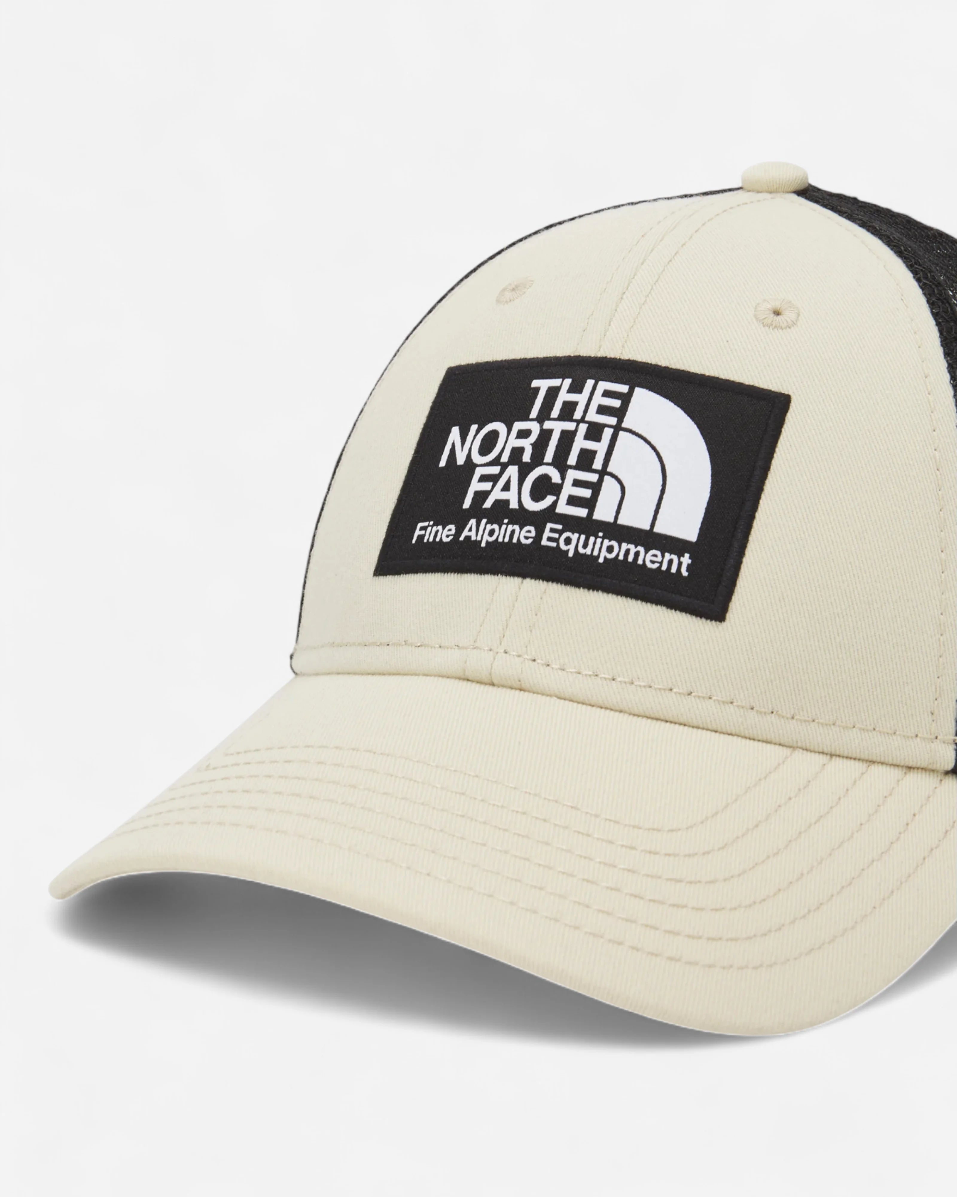 Mudder Trucker Gravel